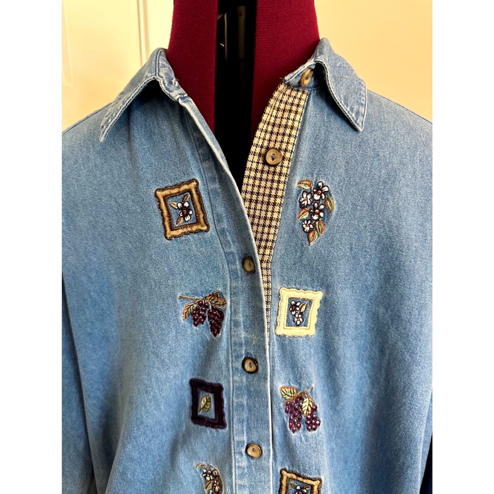 Koret Vintage Denim Embroidered Button Down Shirt Grapes Floral XL/Cottagecore